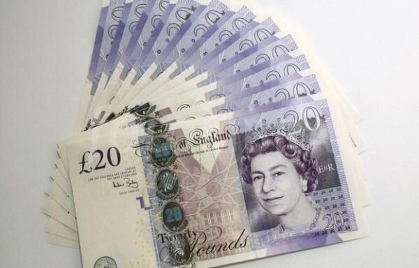 British Pound Sterling Banknotes